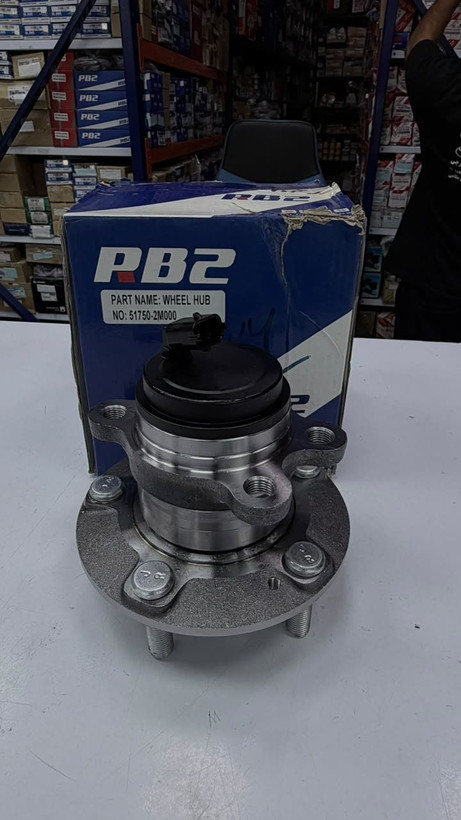 توپی چرخ جلو جنسیس کوپه PB2